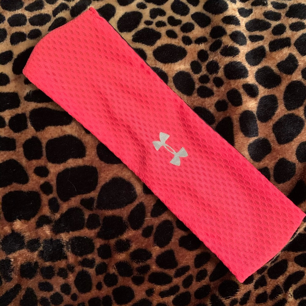 Under armour head hand